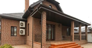Строительство домов из кирпича с мансардой в Тихорецке | от 3572 рублей